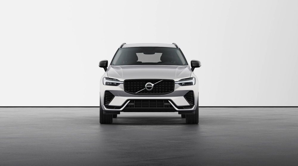 Volvo XC60 nuova a Como (5)