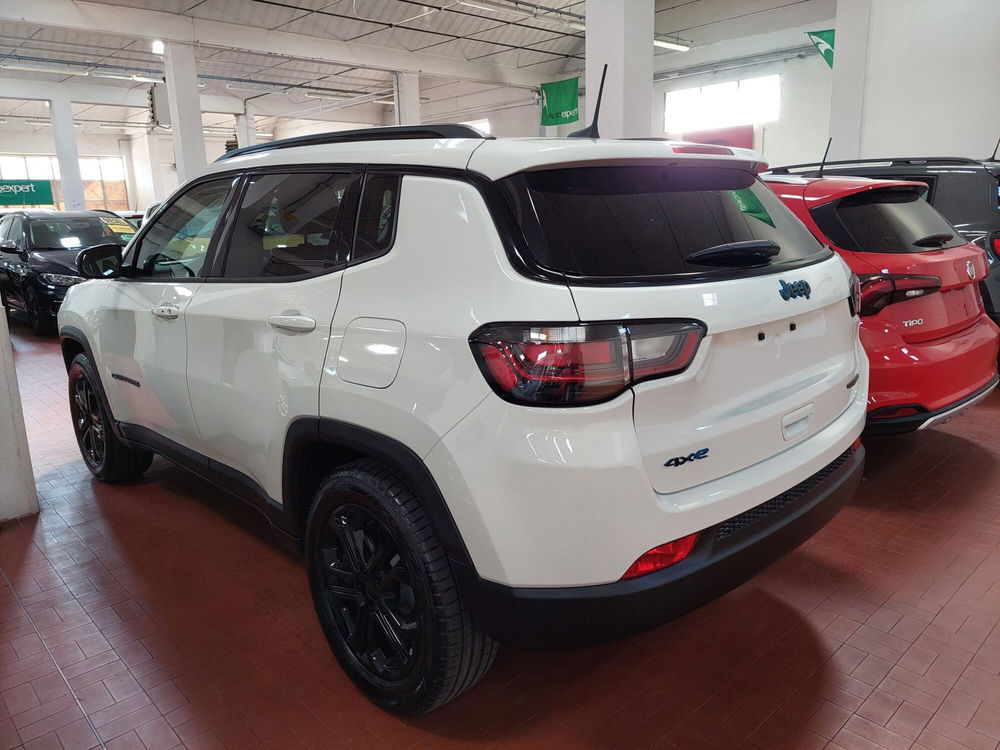 Jeep Compass nuova a Lucca (3)