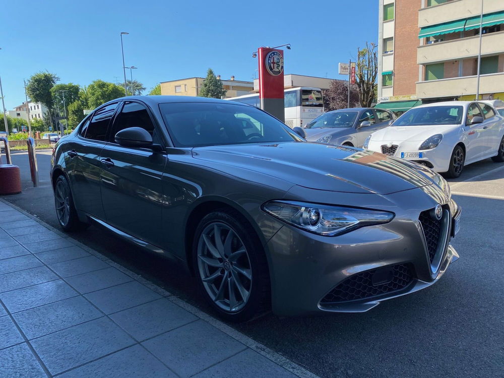 Alfa Romeo Giulia usata a Reggio Emilia (6)