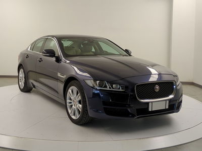 Jaguar XE 2.0 D 180 CV AWD aut. Portfolio  del 2018 usata a Pratola Serra