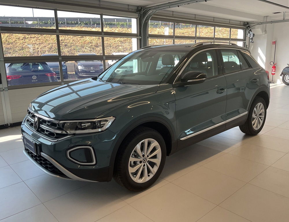 Volkswagen T-Roc nuova a Salerno