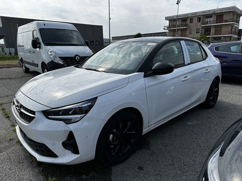 Opel Corsa nuova a Torino