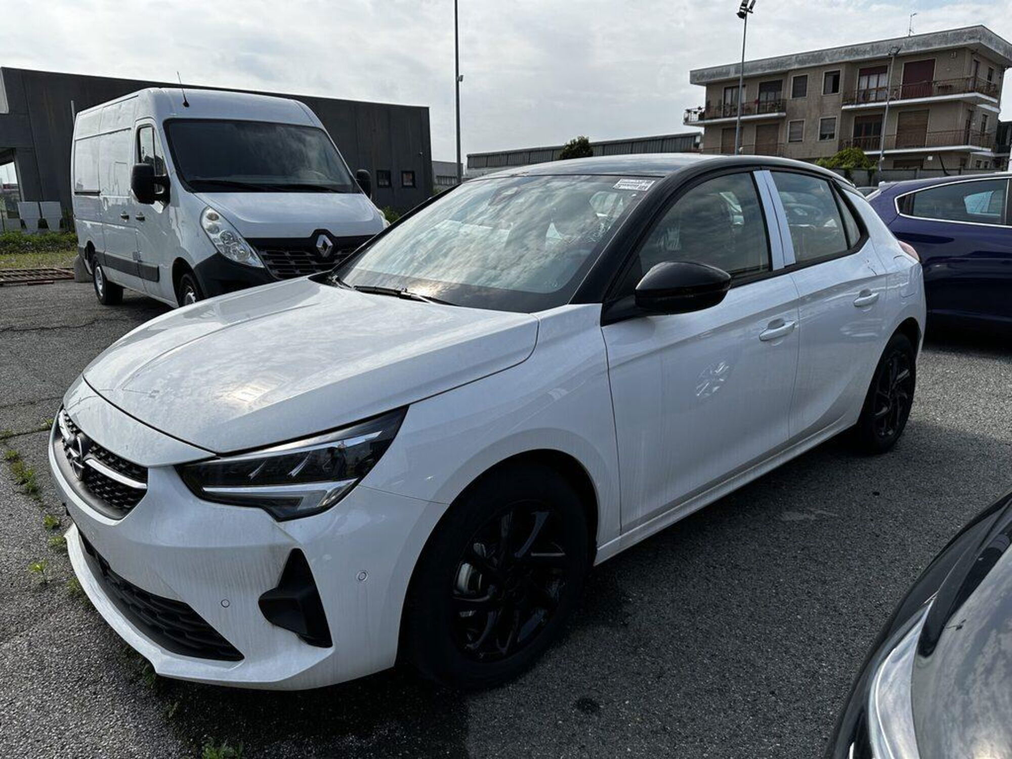 Opel Corsa 1.2 100 CV GS Line  nuova a Moncalieri