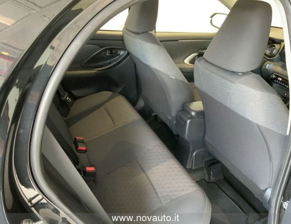 Toyota Yaris Cross usata a Varese (14)