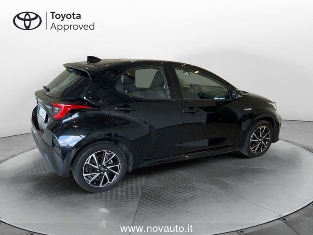 Toyota Yaris Cross usata a Varese (5)