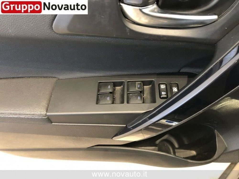 Toyota Auris usata a Varese (11)