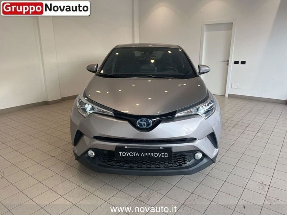 Toyota Toyota C-HR usata a Varese (7)