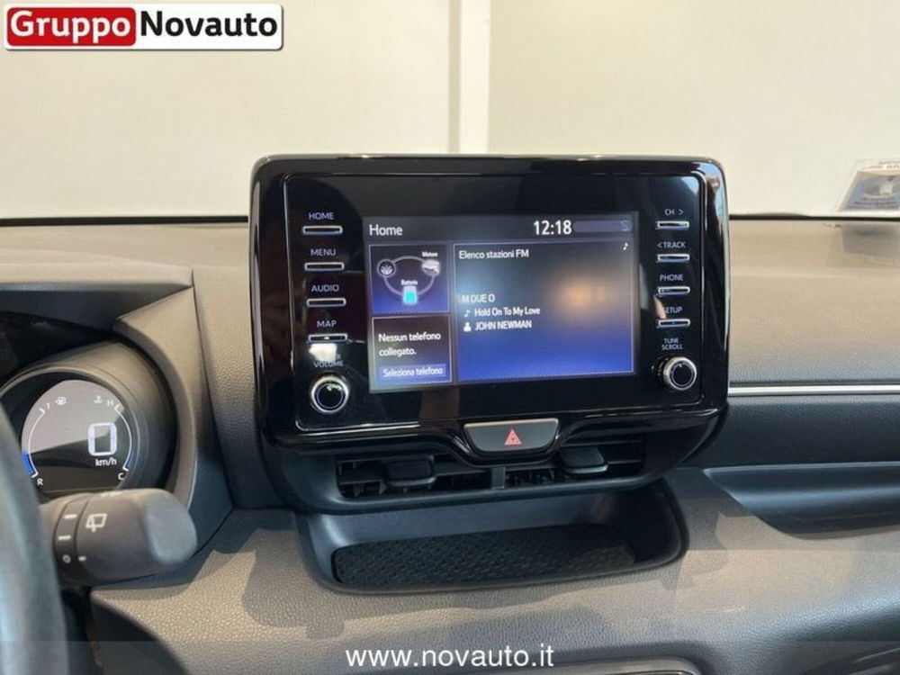 Toyota Yaris Cross usata a Varese (11)