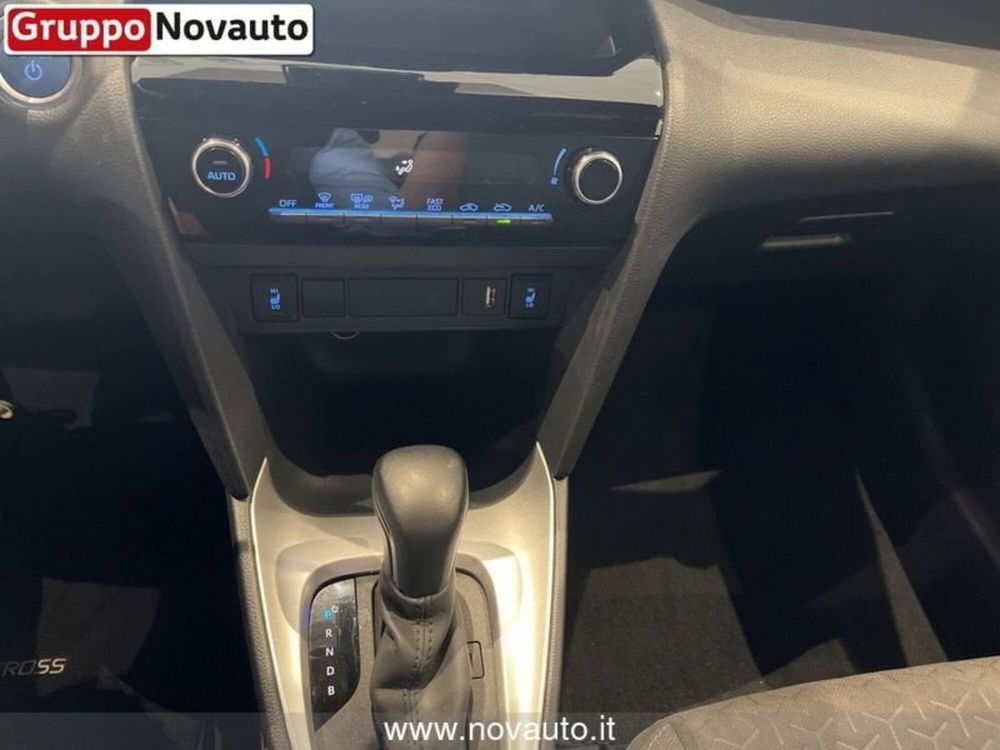 Toyota Yaris Cross usata a Varese (11)