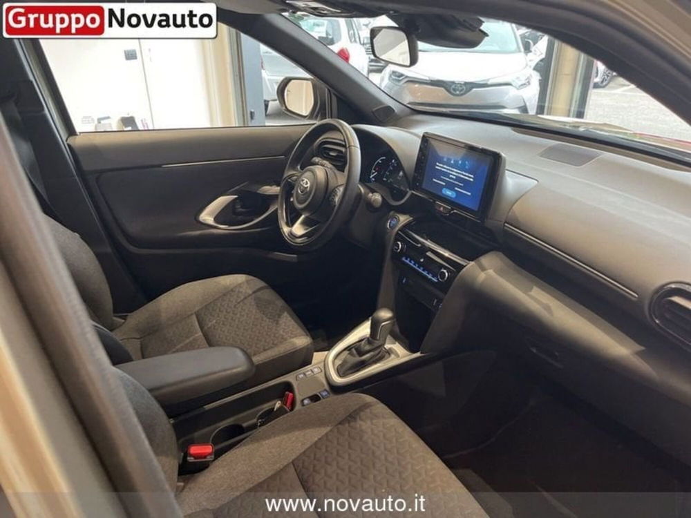 Toyota Yaris Cross usata a Varese (13)