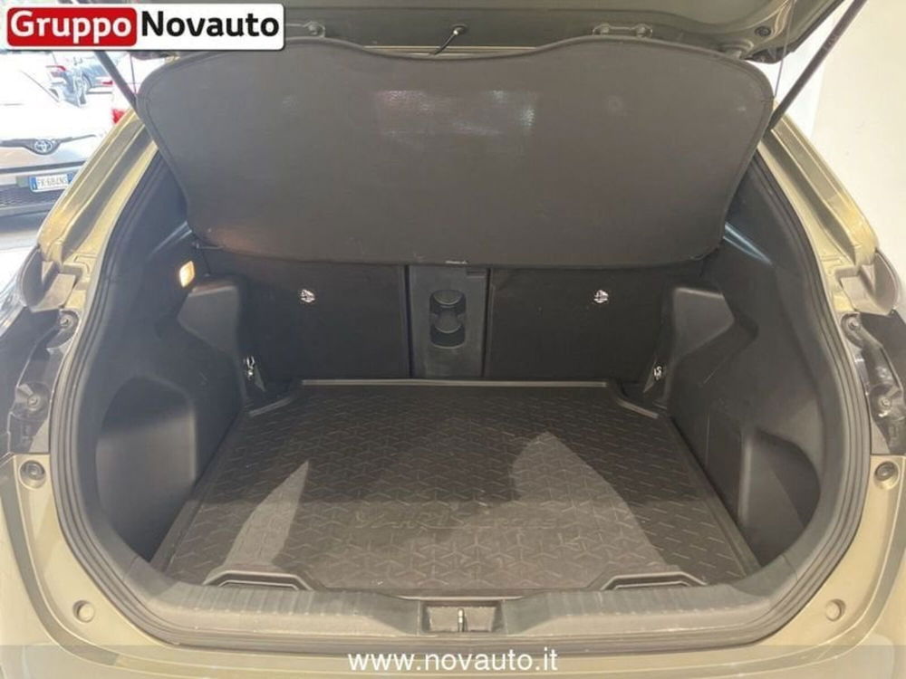 Toyota Yaris Cross usata a Varese (7)