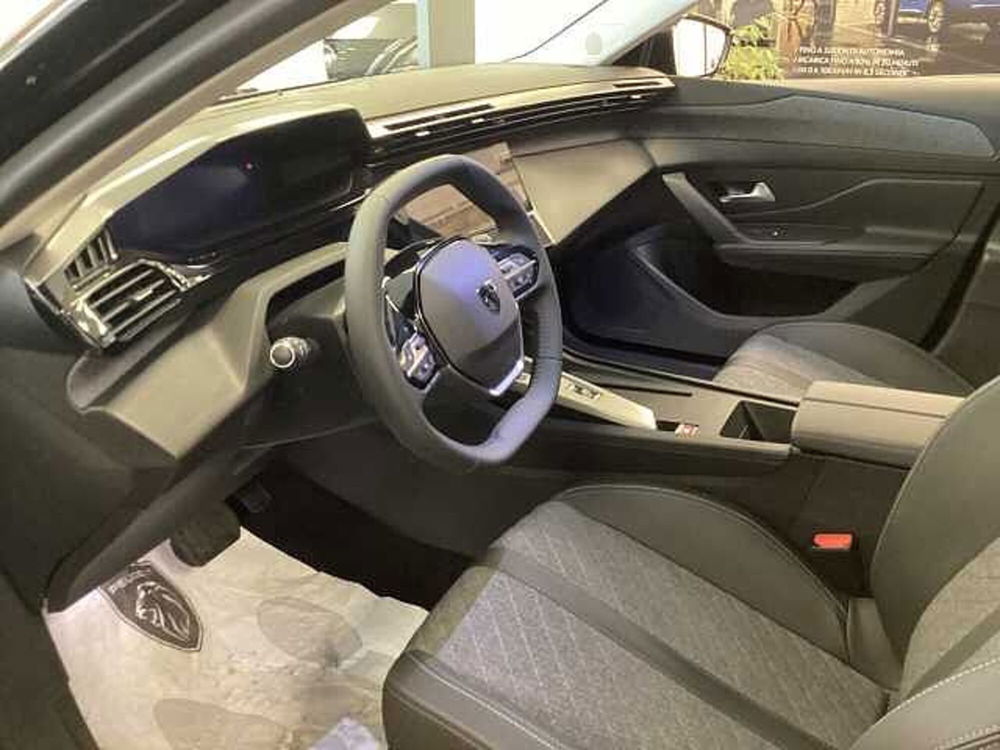 Peugeot 408 nuova a Roma (6)