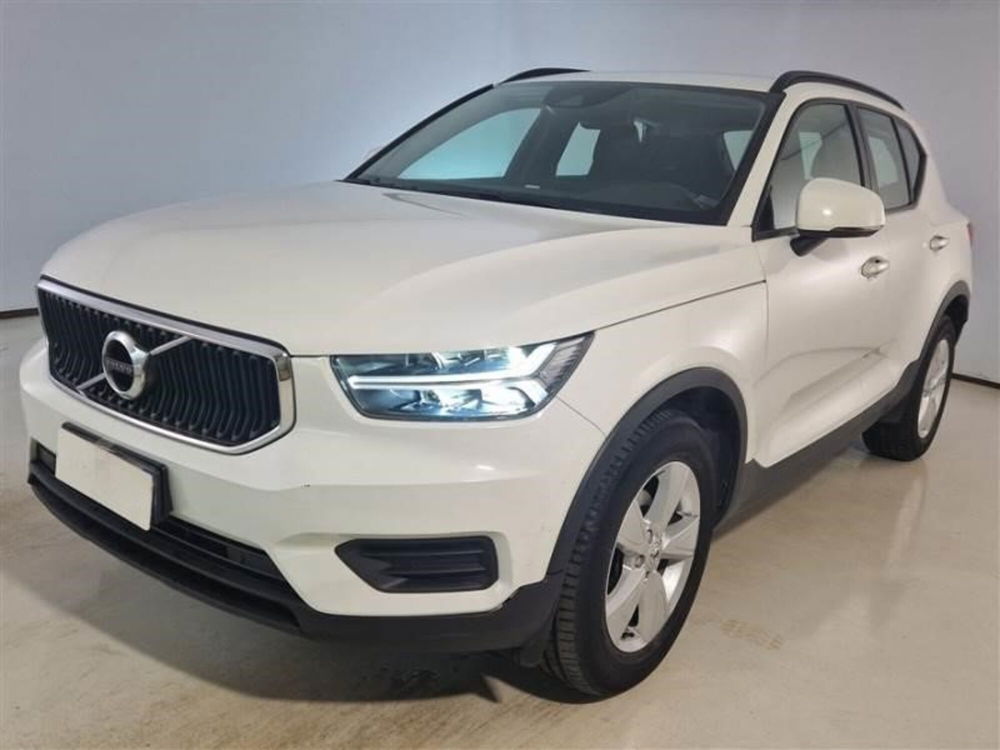 Volvo XC40 usata a Bari