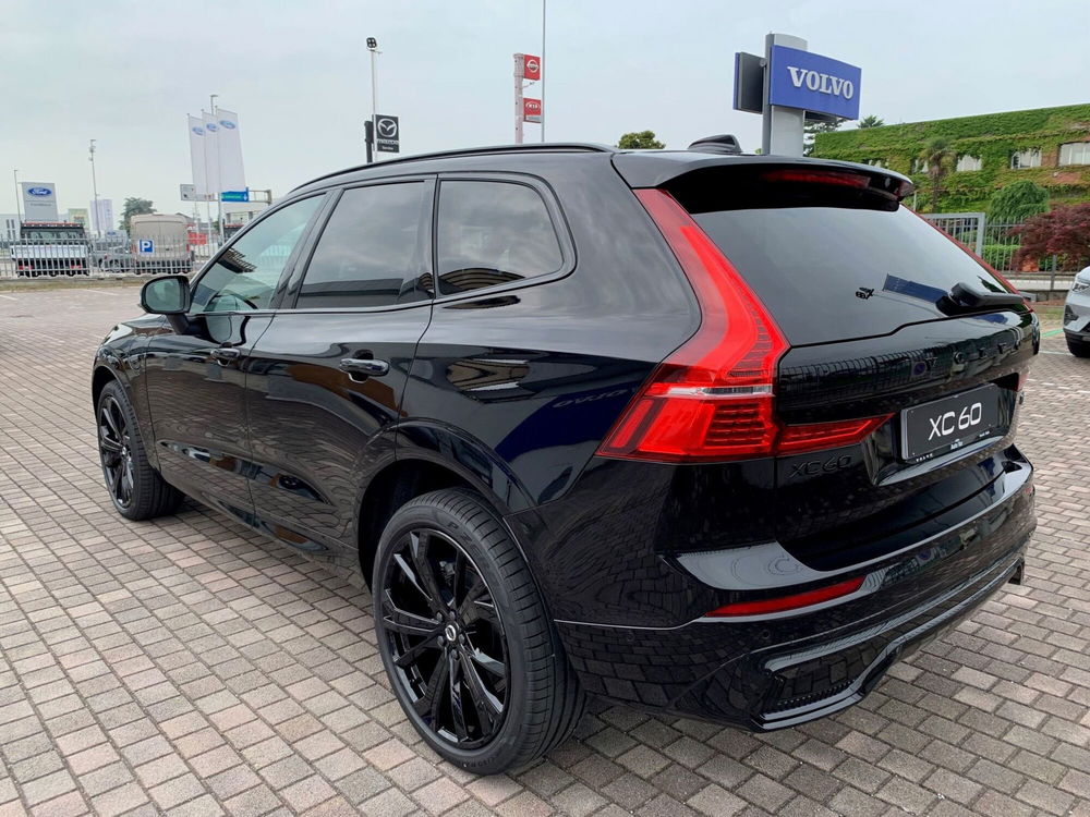 Volvo XC60 usata a Vercelli (7)