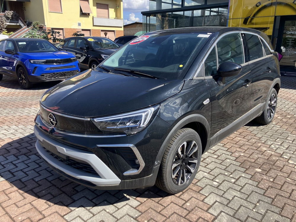 Opel Crossland nuova a Lucca