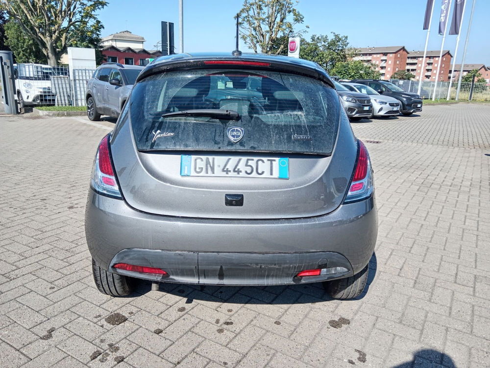 Lancia Ypsilon usata a Alessandria (5)