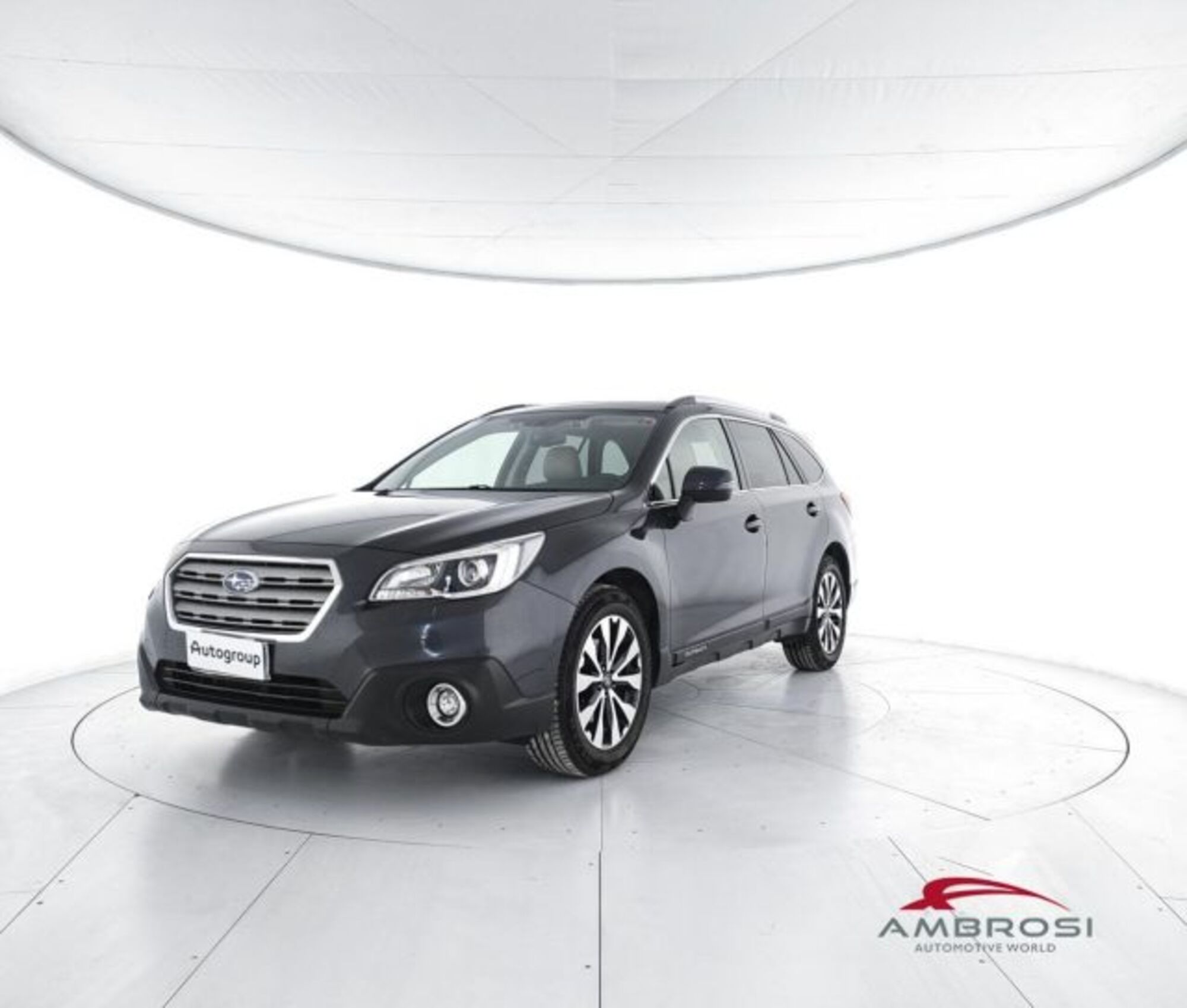 Subaru Outback 2.0d Lineartronic Unlimited del 2016 usata a Corciano