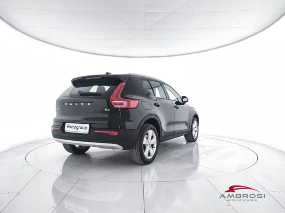 Volvo XC40 usata a Perugia (3)