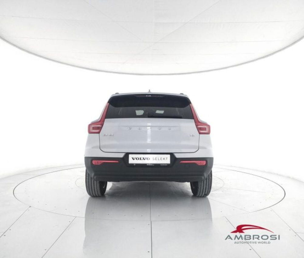 Volvo XC40 usata a Perugia (6)