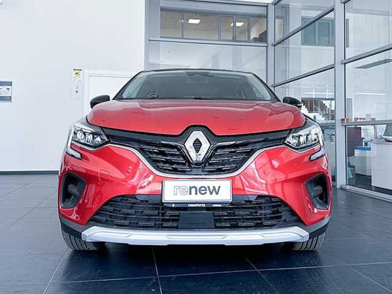 Renault Captur Full Hybrid E-Tech 145 CV Equilibre nuova a Rende