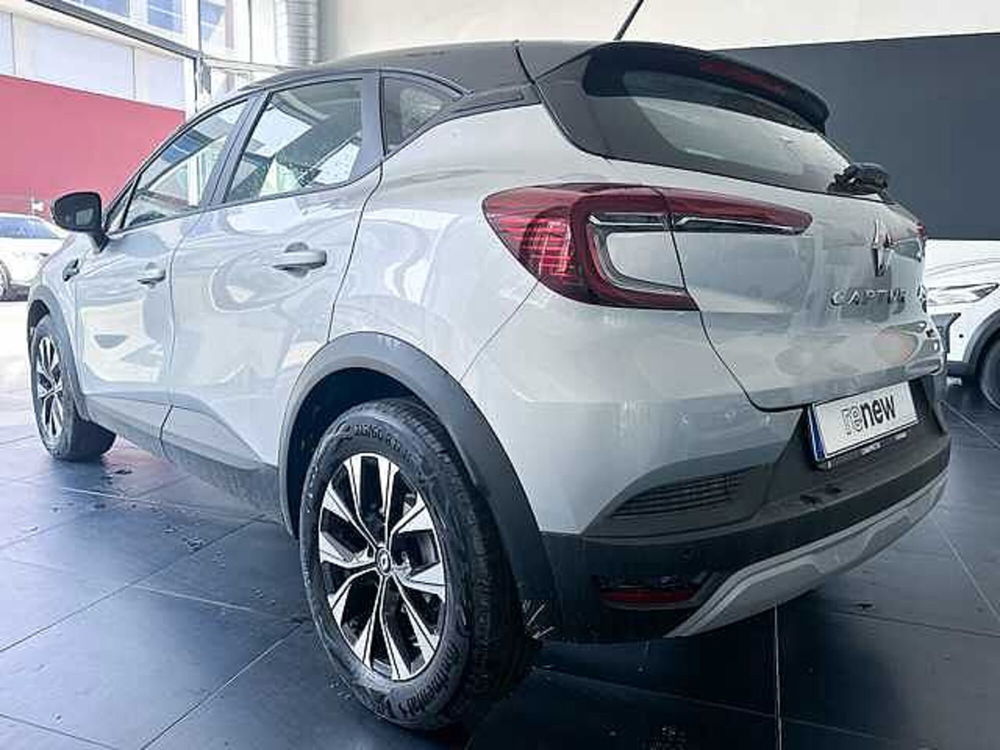 Renault Captur nuova a Cosenza (4)