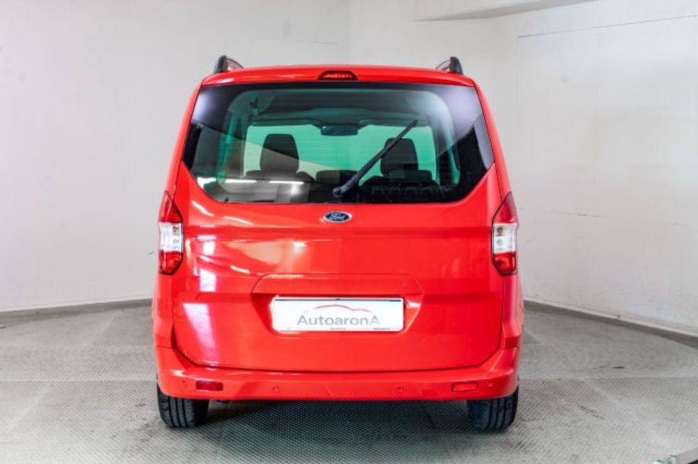 Ford Tourneo Courier usata a Novara (8)