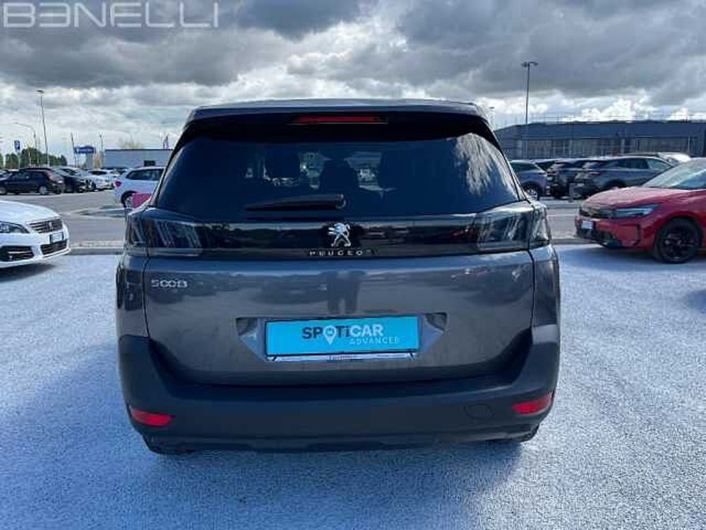 Peugeot 5008 usata a Ravenna (5)