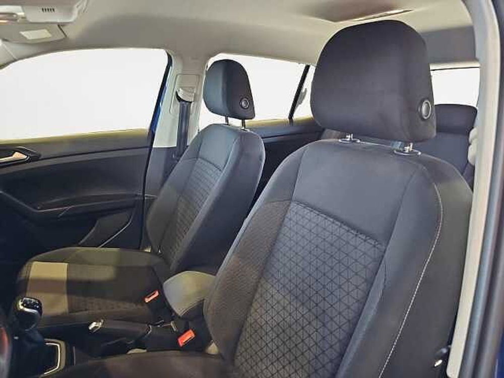 Volkswagen T-Cross usata a Lecco (14)