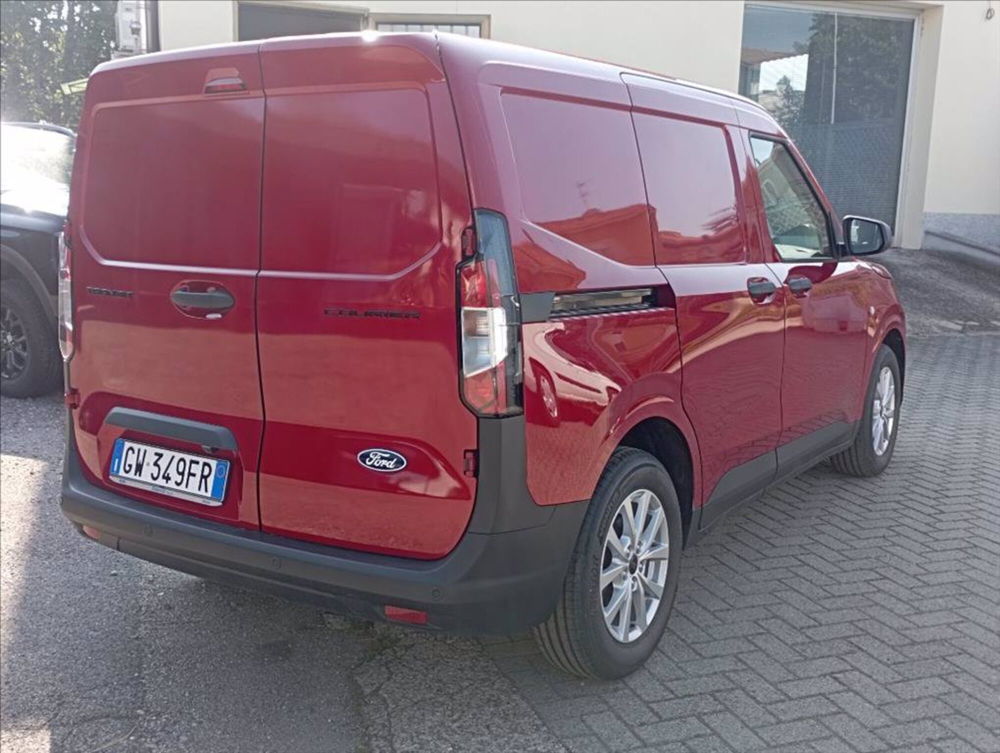 Ford Transit Courier nuova a Milano (2)