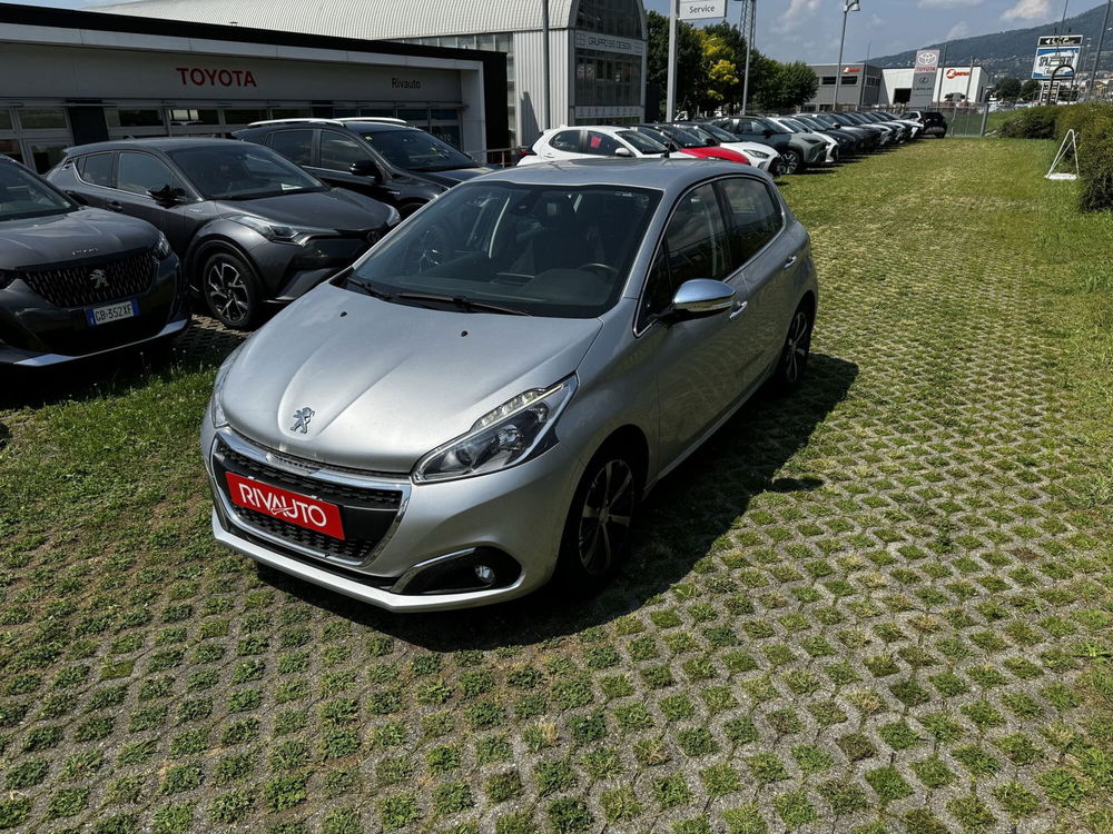 Peugeot 208 usata a Como