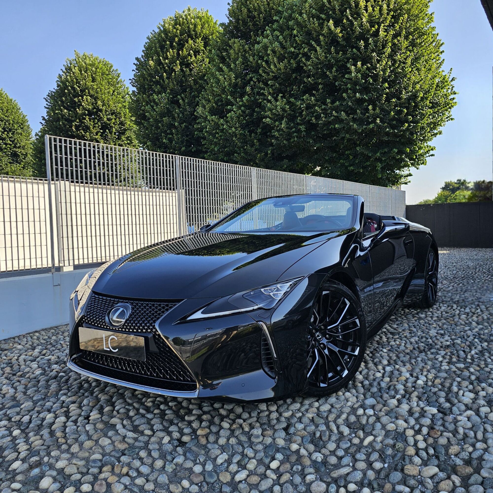 Lexus LC Convertible V8 Convertible Hokkaido Edition del 2023 usata a Cremona