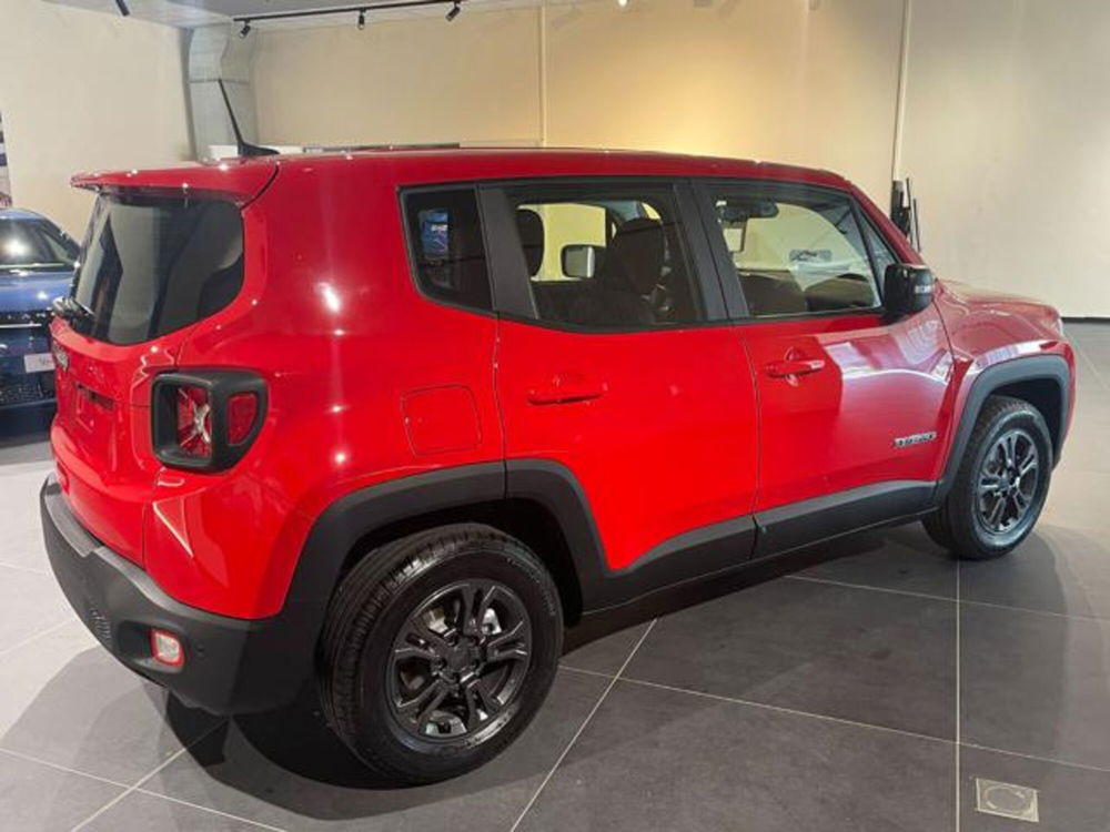 Jeep Renegade nuova a Aosta (5)