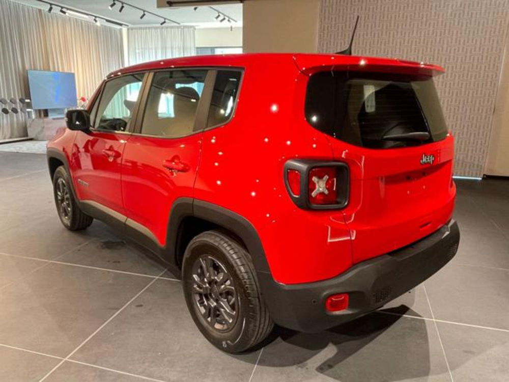 Jeep Renegade nuova a Aosta (8)