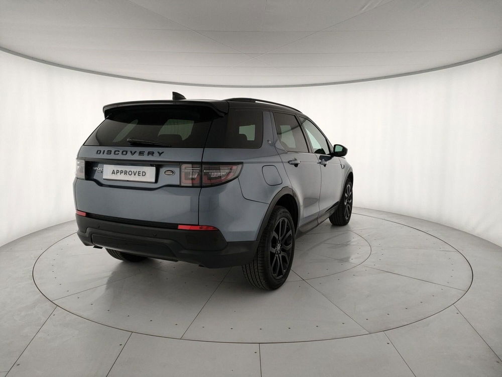 Land Rover Discovery Sport usata a Milano (2)