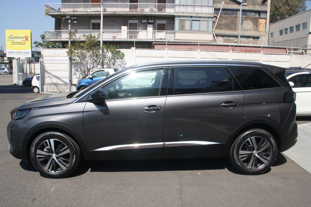 Peugeot 5008 nuova a Catania (6)