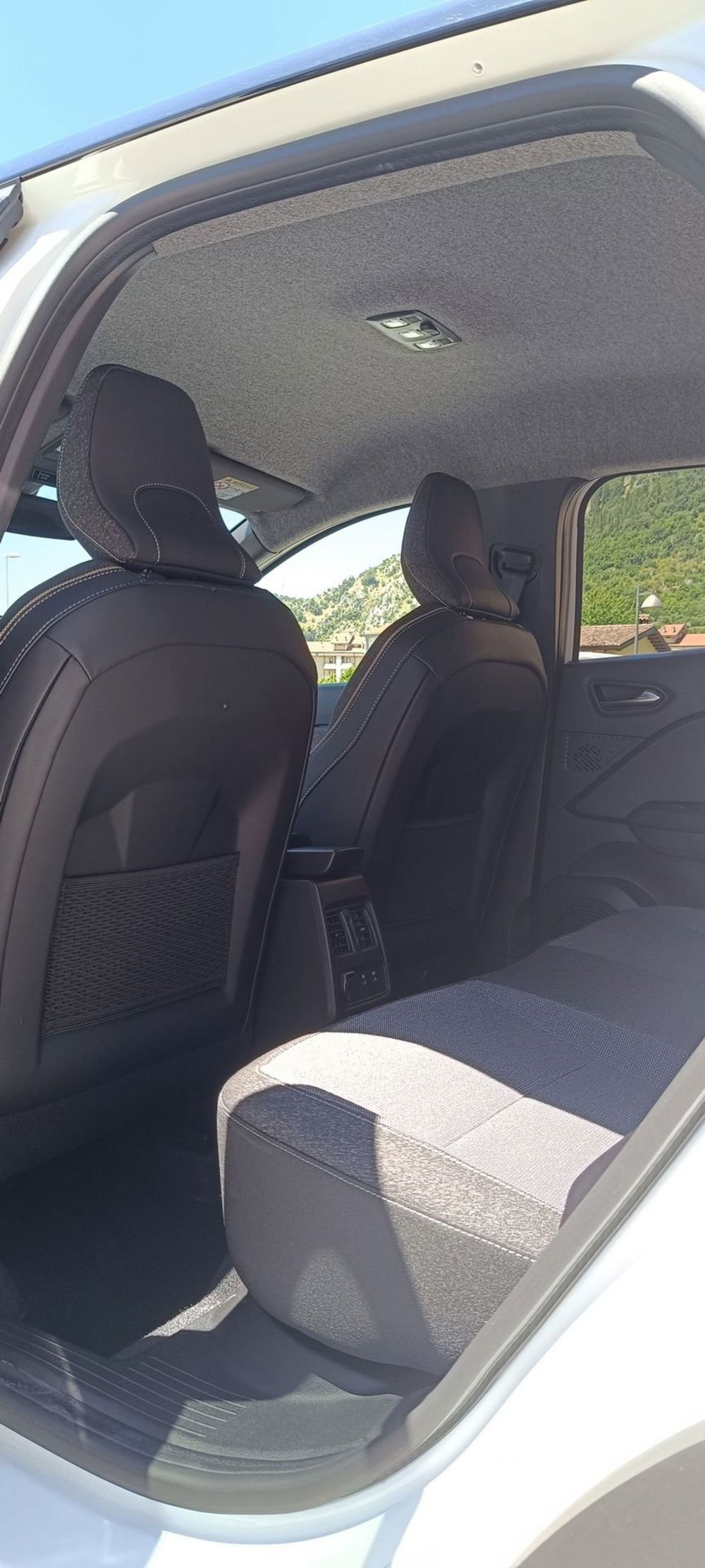 Renault Captur nuova a Frosinone (13)