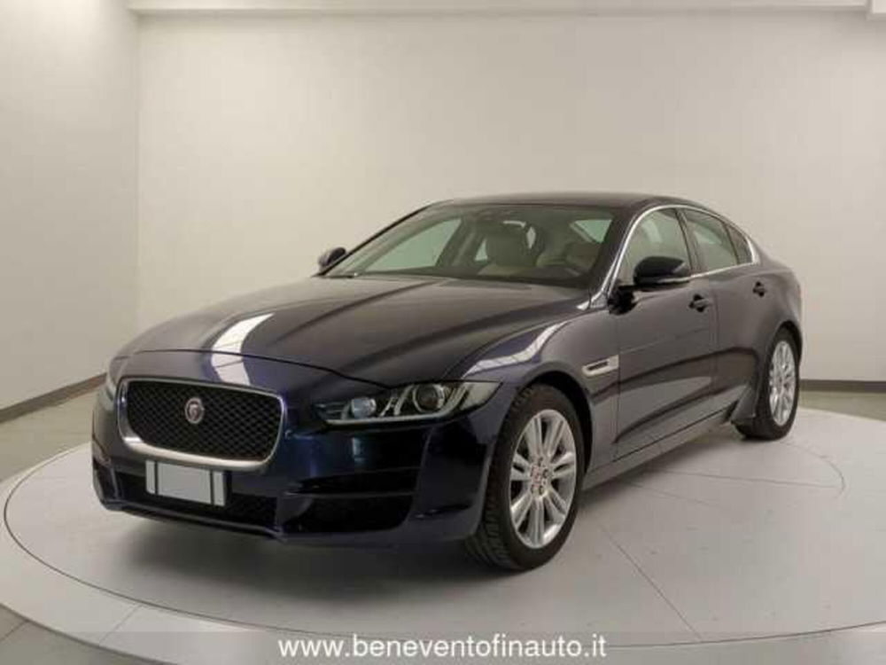 Jaguar XE usata a Avellino (3)