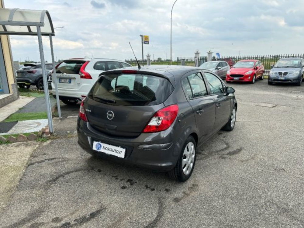 Opel Corsa usata a Milano (2)