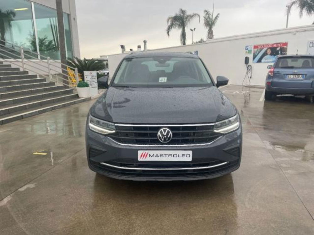 Volkswagen Tiguan usata a Lecce (7)