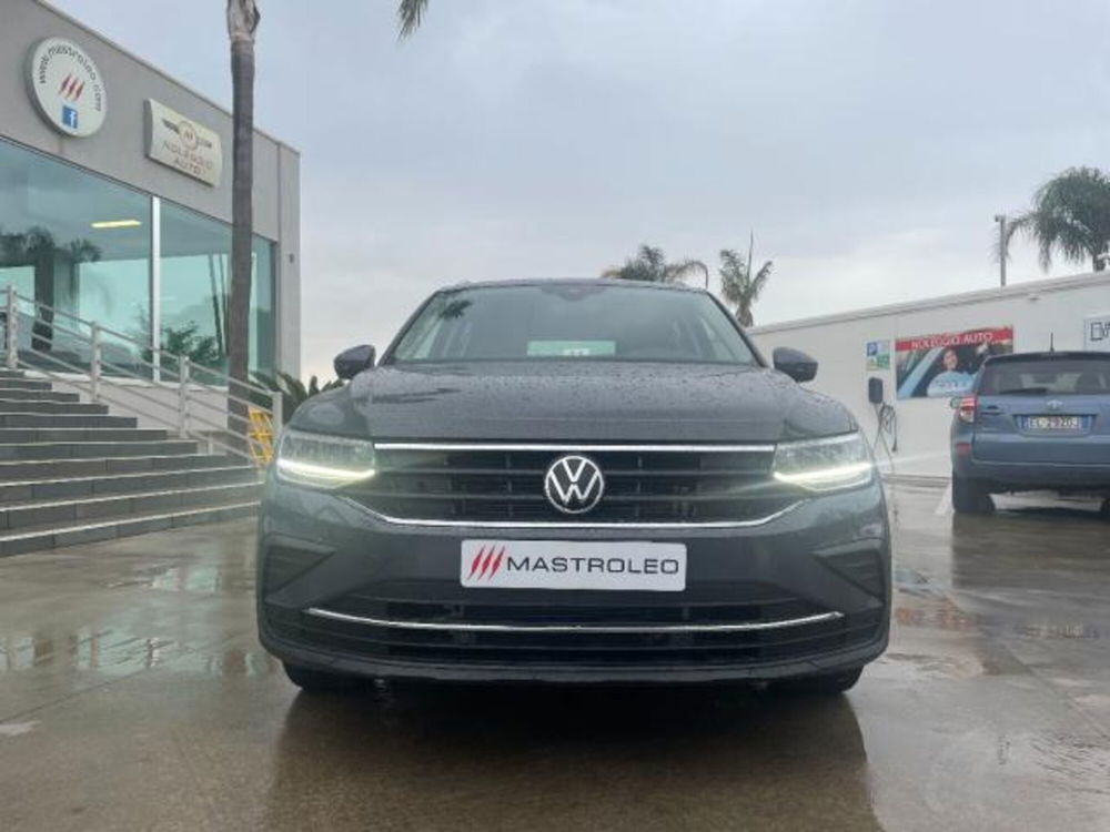 Volkswagen Tiguan usata a Lecce (8)