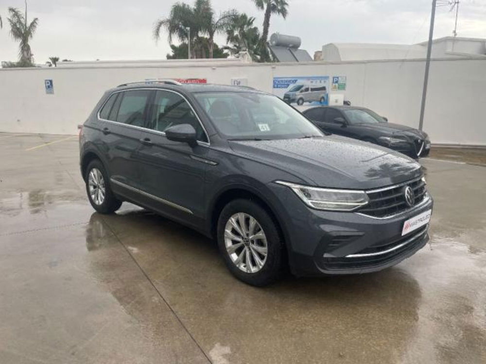 Volkswagen Tiguan usata a Lecce (9)