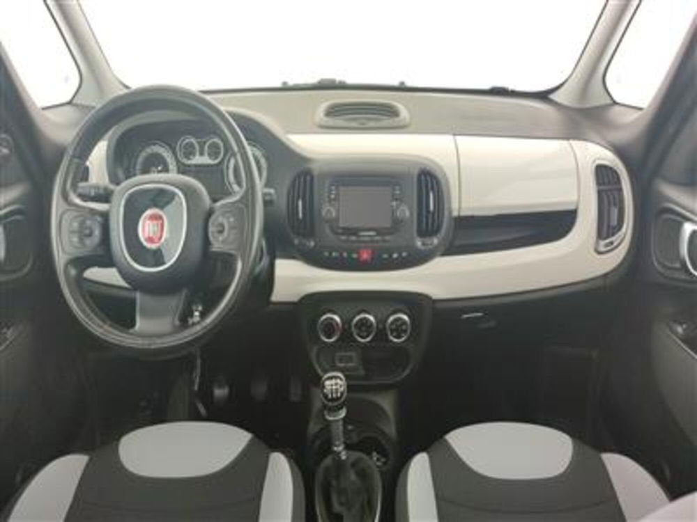 Fiat 500L Living usata a Bari (14)