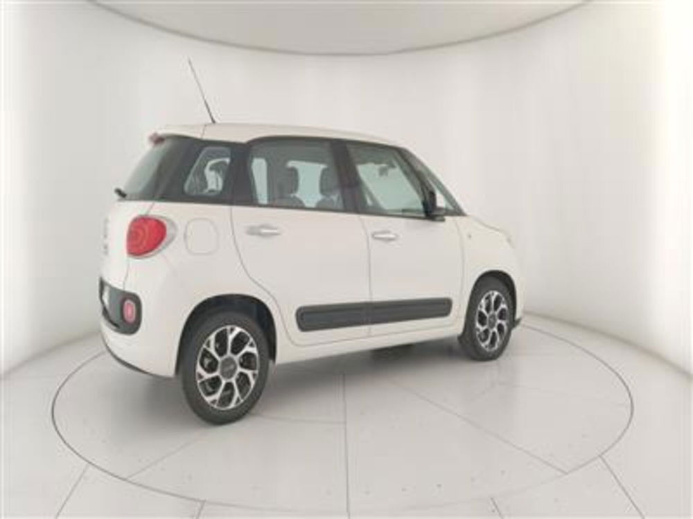 Fiat 500L Living usata a Bari (8)