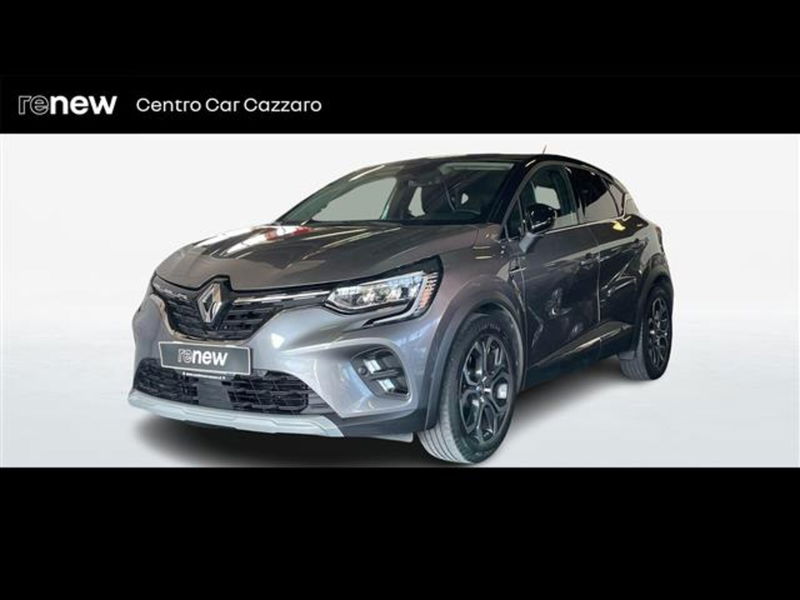 Renault Captur 1.6 full hybrid Techno 145cv auto del 2021 usata a Saronno