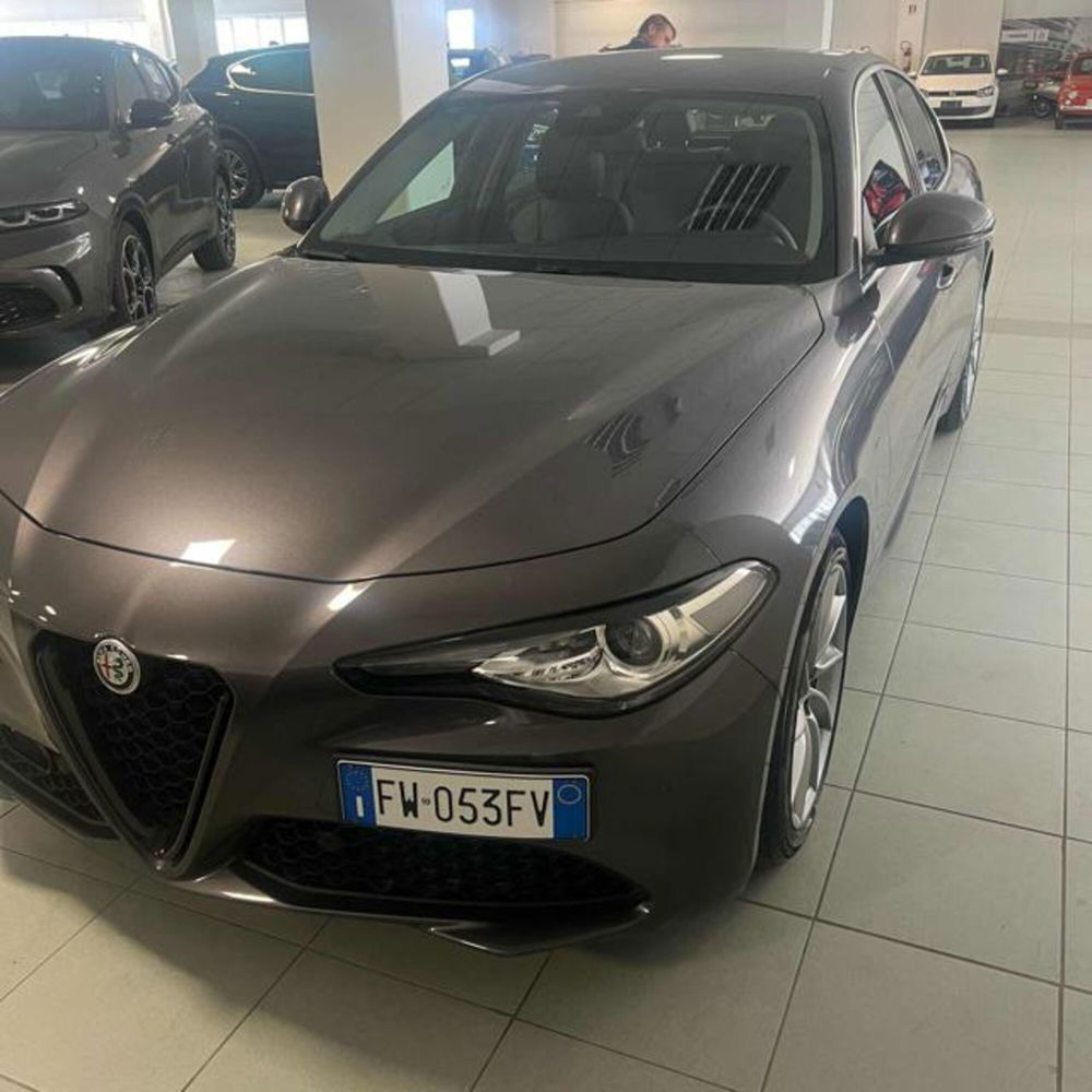 Alfa Romeo Giulia usata a Ferrara