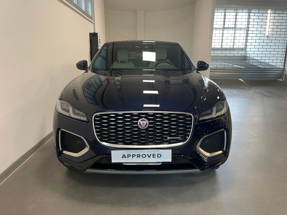 Jaguar F-Pace usata a Milano (7)