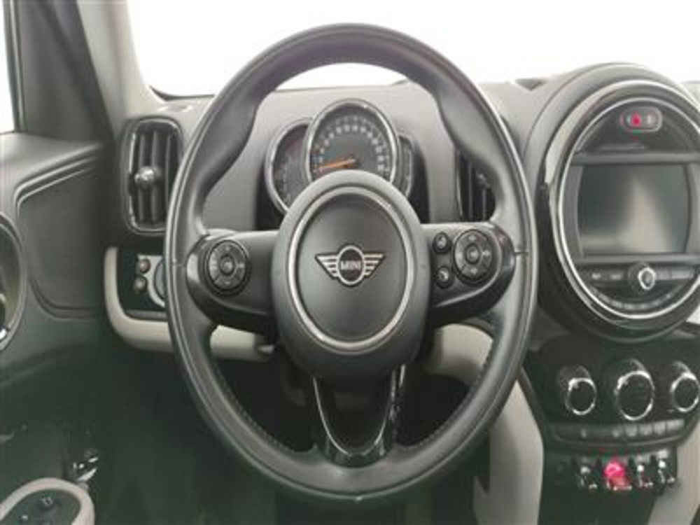 MINI Mini Countryman usata a Bari (15)