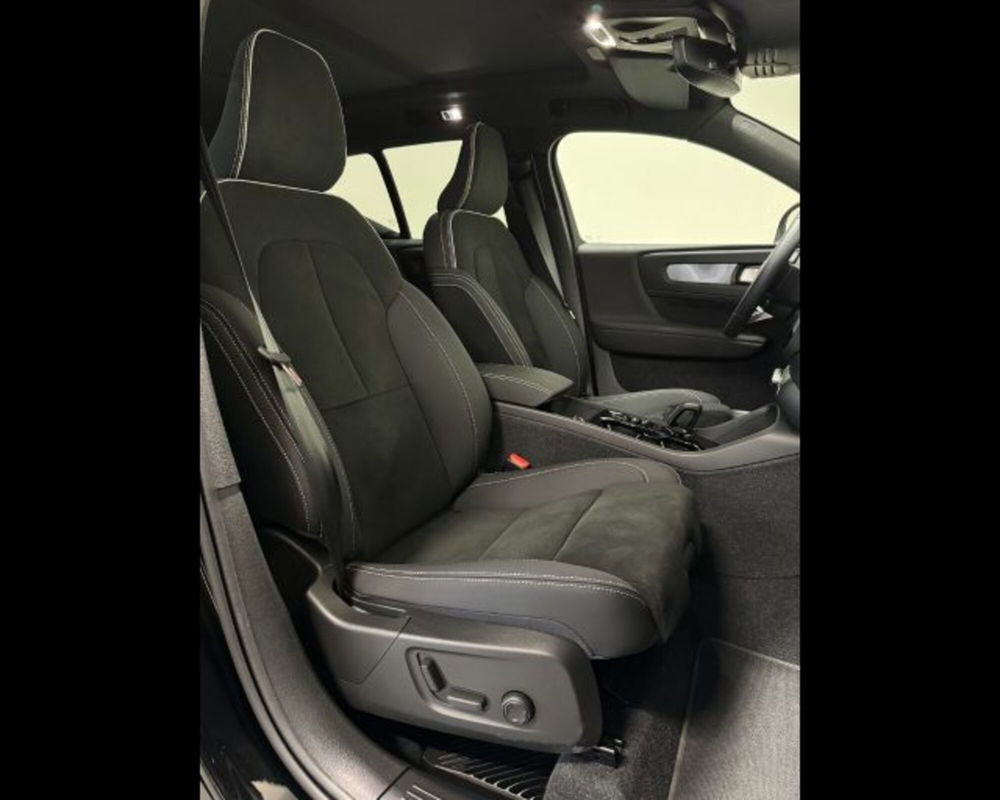 Volvo XC40 usata a Treviso (10)