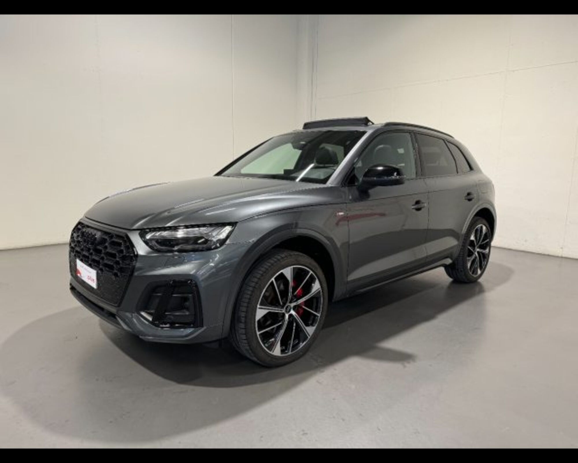 Audi Q5 45 2.0 tfsi mhev 12V Identity Black quattro s-tronic del 2023 usata a Conegliano