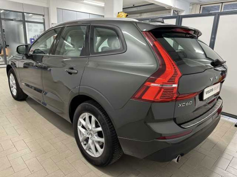 Volvo XC60 usata a Macerata (4)